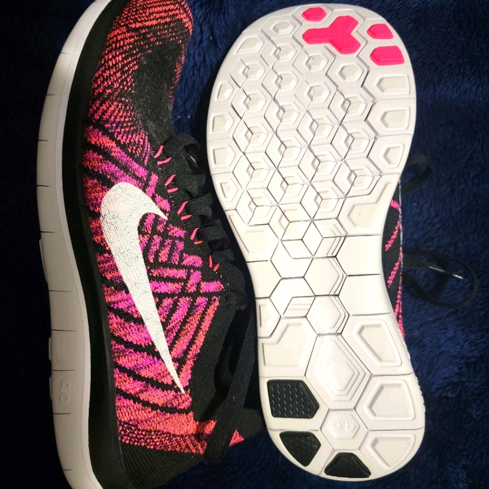 Nike Fly Knit Runners